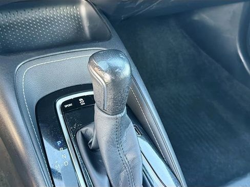 Used 2021 Toyota Corolla SE w/ Special Edition image 17