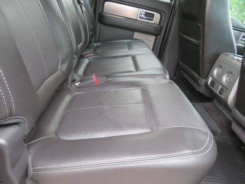 Used 2014 Ford F150 FX4 w/ Equipment Group 402A Luxury AWD/4WD image 30