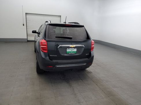 Used 2017 Chevrolet Equinox Premier w/ Enhanced Convenience Package FWD image 6