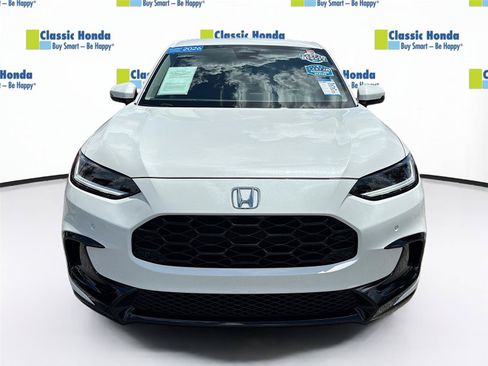 Certified 2026 Honda HR-V EX-L image 2