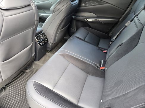 Used 2023 Lexus RX 500h F Sport image 37