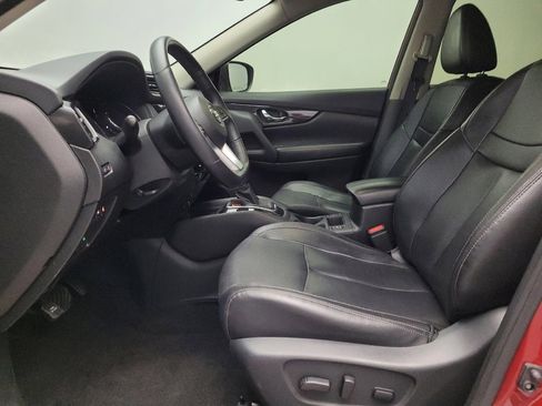 Used 2018 Nissan Rogue SL image 17