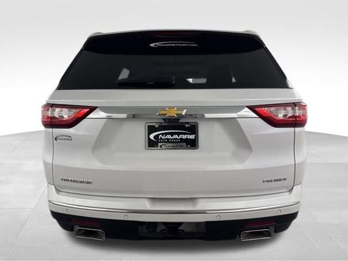 Used 2021 Chevrolet Traverse Premier image 8