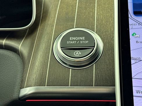 Certified 2024 Mercedes-Benz S 580 4MATIC Sedan image 29