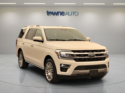 Used 2024 Ford Expedition Limited AWD/4WD image 7