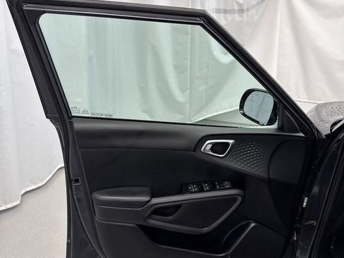 Used 2020 Kia Soul GT-Line image 11