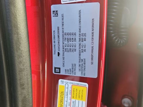 Used 2021 GMC Yukon XL AT4 w/ AT4 Premium Plus Package image 30