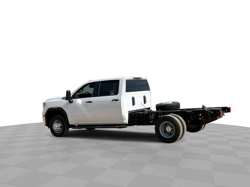 New 2026 GMC Sierra 3500 Pro w/ Convenience Package image 6