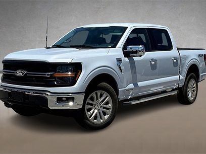 New 2025 Ford F150 XLT w/ Equipment Group 302A MID