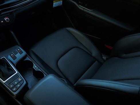 New 2026 Kia Sportage EX w/ EX Panorama Roof Package image 26