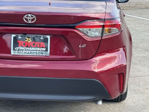 Used 2025 Toyota Corolla LE FWD image 6