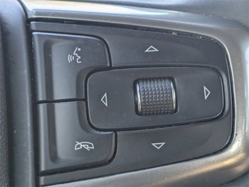 Used 2023 Chevrolet Silverado 1500 LT image 28