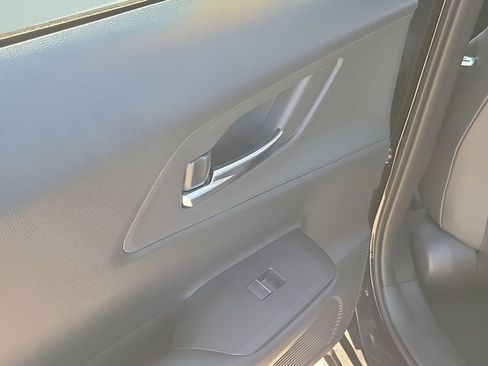 New 2026 Toyota Prius Plug-In Hybrid FWD image 46