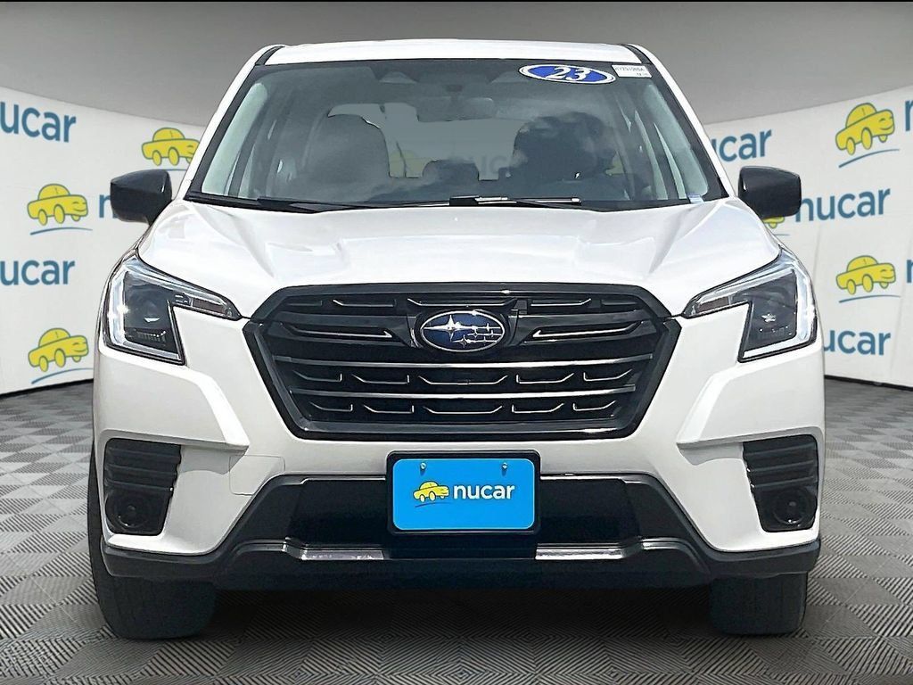 Used 2023 Subaru Forester AWD/4WD image 2