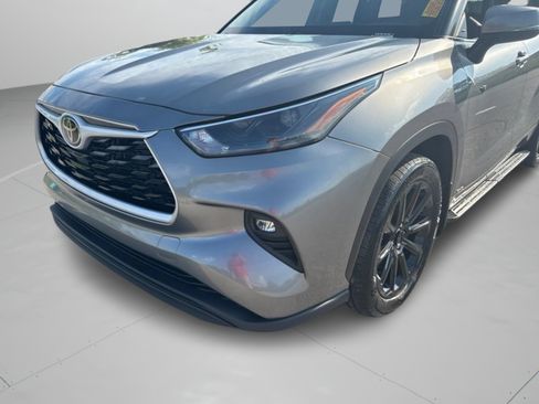 Certified 2026 Toyota Highlander XLE AWD/4WD image 32