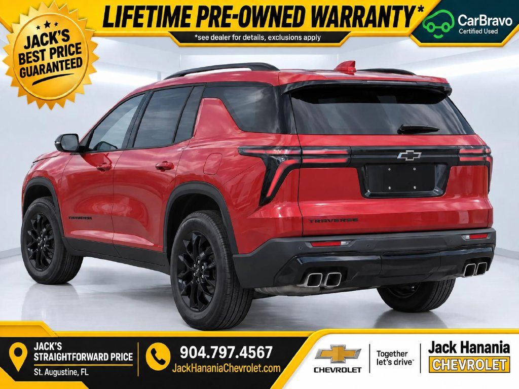 Used 2025 Chevrolet Traverse LT w/ Midnight/Sport Edition FWD image 7