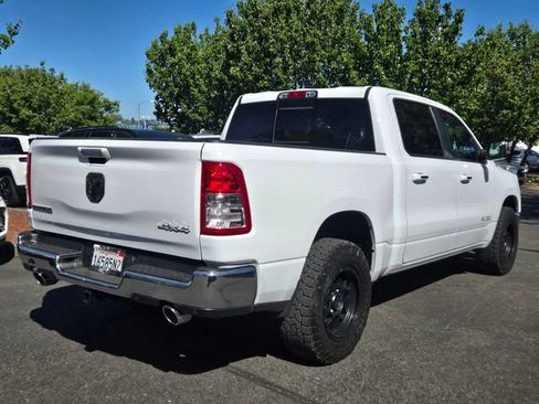 Used 2019 RAM 1500 Big Horn AWD/4WD image 4