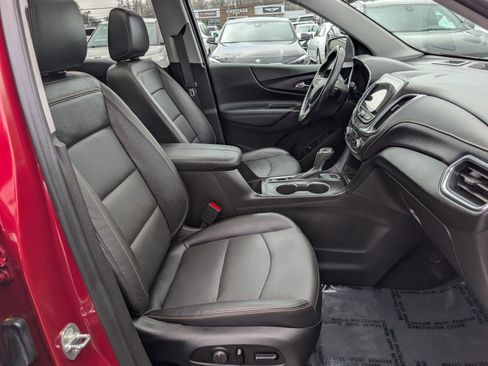 Used 2021 Chevrolet Equinox Premier image 12