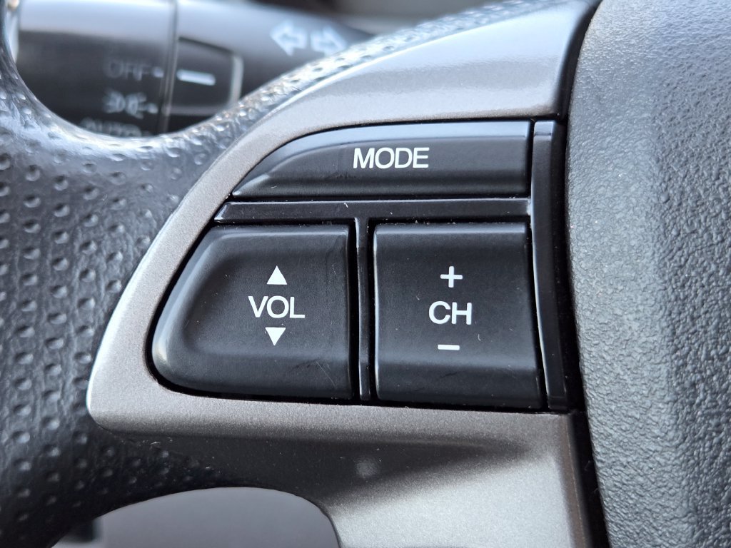 Used 2016 Honda Odyssey SE image 13