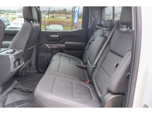 Used 2019 Chevrolet Silverado 1500 LTZ w/ LTZ Premium Package image 17