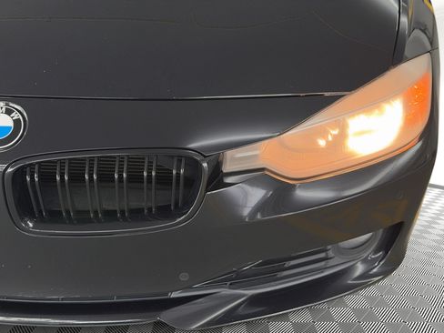 Used 2013 BMW 328i Sedan RWD image 11