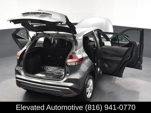 Used 2025 Nissan Kicks Play S image 29