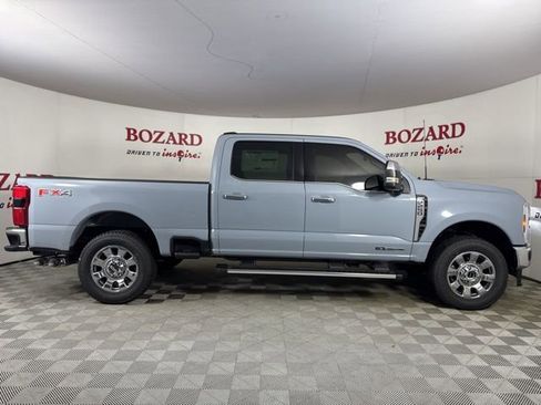 New 2026 Ford F250 Lariat w/ Chrome Package image 9