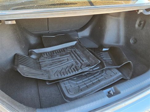 Certified 2024 Honda Accord EX-L image 18