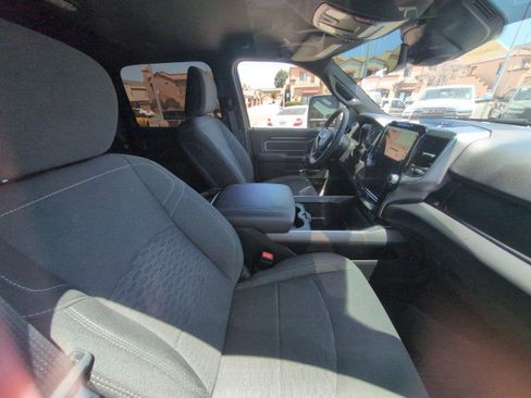 Used 2025 RAM 3500 Big Horn AWD/4WD image 4
