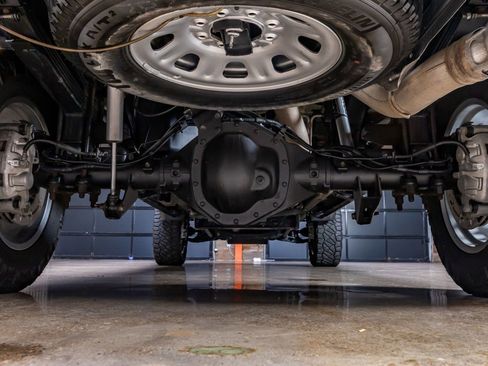 Used 2020 GMC Sierra 3500 Denali w/ Denali Ultimate Package image 15