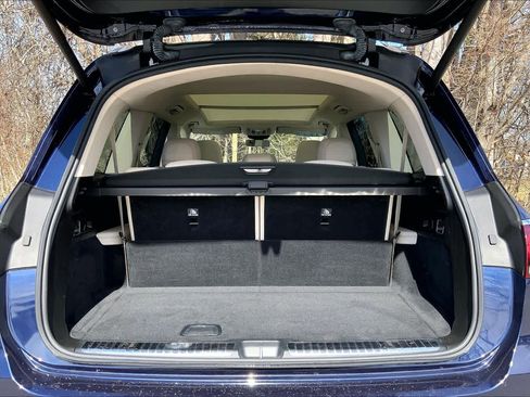 Used 2022 Mercedes-Benz GLS 450 4MATIC image 34