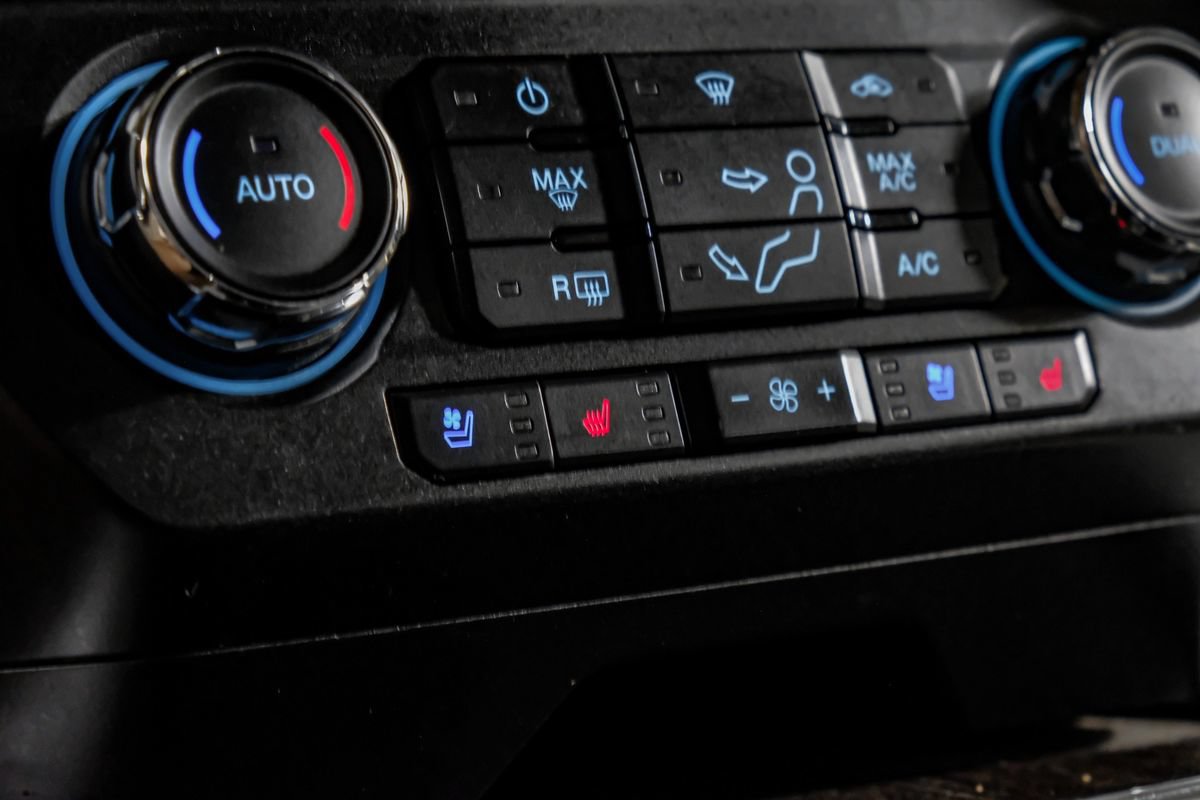 Used 2020 Ford F250 Lariat w/ Lariat Ultimate Package AWD/4WD image 25