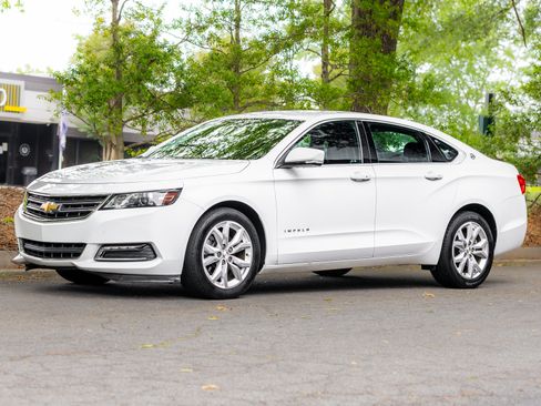 Used 2020 Chevrolet Impala LT FWD image 48