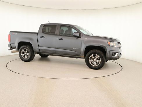 Used 2016 Chevrolet Colorado Z71 image 9
