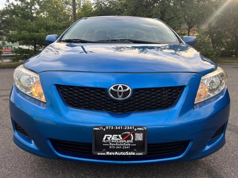 Used 2010 Toyota Corolla LE w/ All Weather Guard Pkg FWD image 9