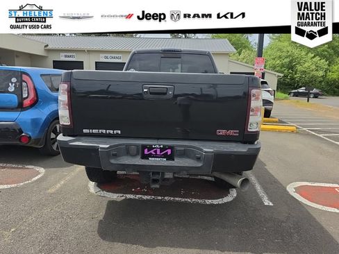 Used 2012 GMC Sierra 2500 Denali AWD/4WD image 11