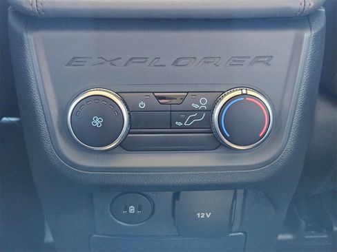 New 2026 Ford Explorer Active w/ Active Comfort Package image 21