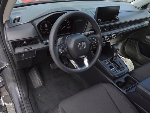 Used 2025 Honda CR-V LX image 9
