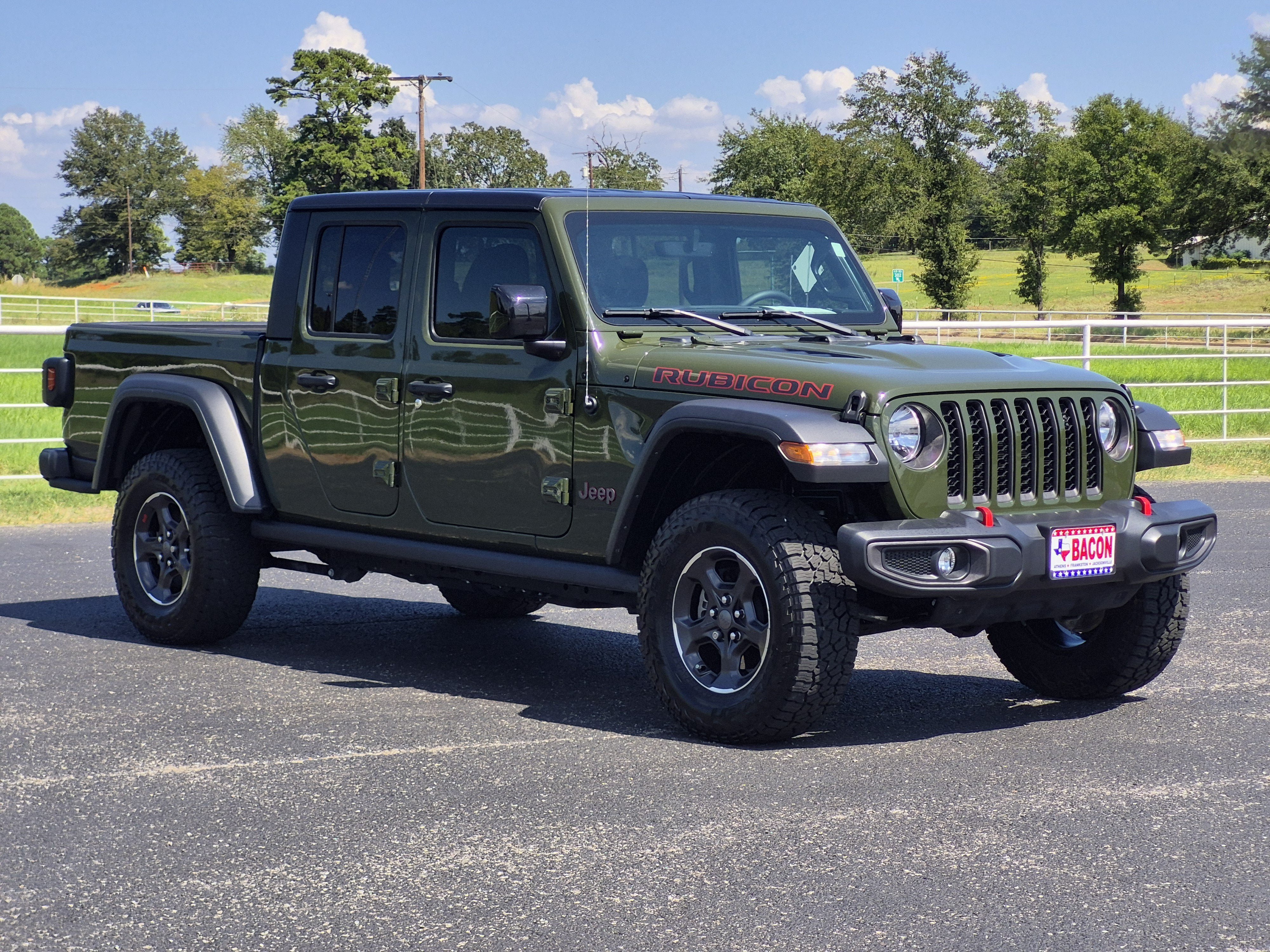 Used 2023 Jeep Gladiator Rubicon w/ Trailer Tow Package AWD/4WD image 3