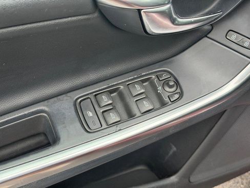 Used 2015 Volvo S60 T5 Premier Plus FWD image 16