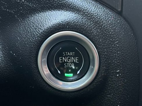 Used 2021 GMC Sierra 1500 AT4 w/ AT4 Premium Package AWD/4WD image 31
