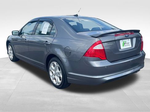 Used 2010 Ford Fusion SE FWD image 6