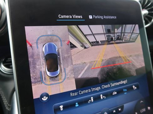 Used 2022 Mercedes-Benz SL 55 AMG 4MATIC image 31