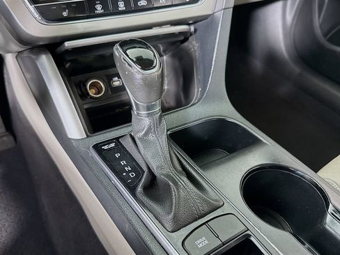 Used 2017 Hyundai Sonata Sport w/ Value Edition Package 02 FWD image 17