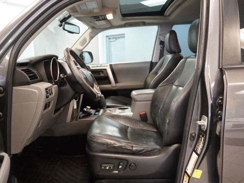 Used 2013 Toyota 4Runner SR5 w/ Premium Pkg image 5
