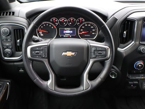 Used 2021 Chevrolet Silverado 1500 LT w/ Convenience Package II image 18