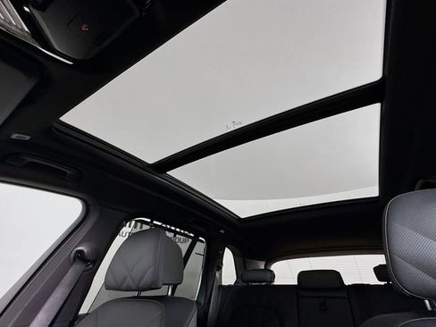 Used 2024 BMW X5 xDrive40i w/ M Sport Package image 23