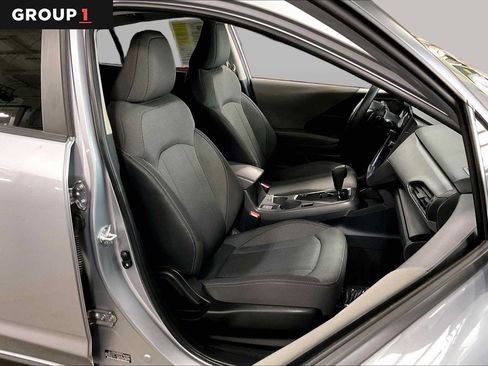 Used 2024 Subaru Crosstrek 2.0i Premium AWD/4WD image 9