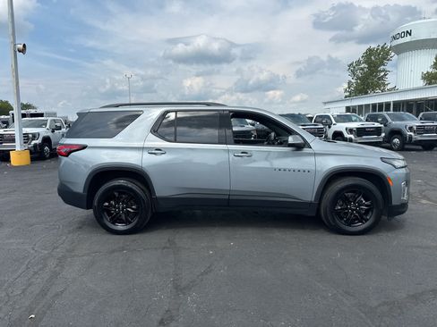Certified 2023 Chevrolet Traverse LT FWD image 6