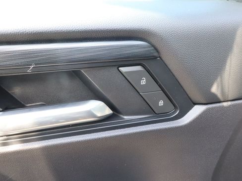 Used 2025 GMC Acadia AT4 w/ Super Cruise Package AWD/4WD image 16